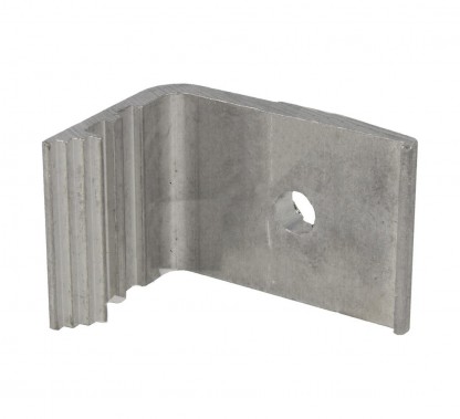 Takr&auml;nna blocket montera med hamerheadbolt M8 p&aring; glasst&aring;ngen